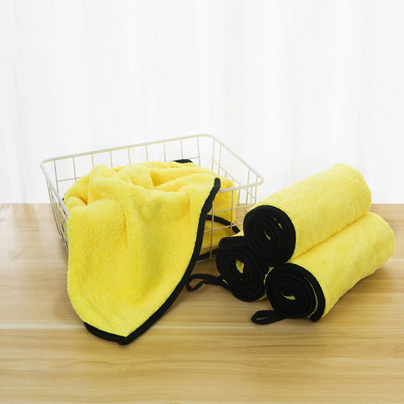 Quick-Dry Towel for Dogs & Cats – Super Soft Microfiber